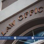 Law Firm Indonesia: Pengertian, Layanan, dan Solusi Hukum Terbaik